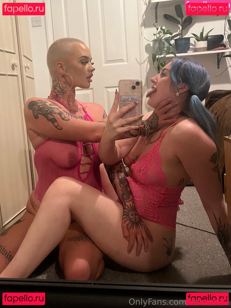 alexbarnes191 / itslexie22 Onlyfans Photo Gallery 