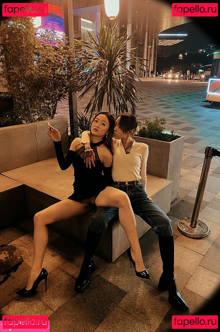 UUUlanda / sweetcaramelbabe / ulanda / ulandaulanda Onlyfans Photo Gallery 