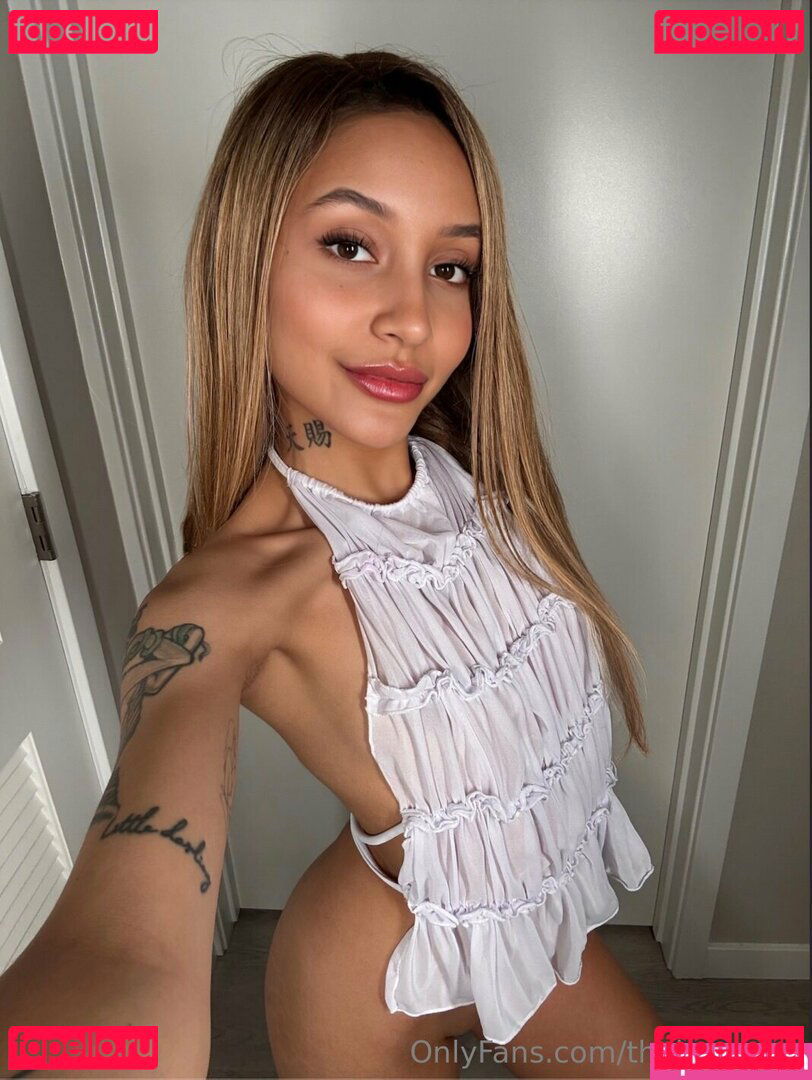 thelanarose Onlyfans Photo Gallery 