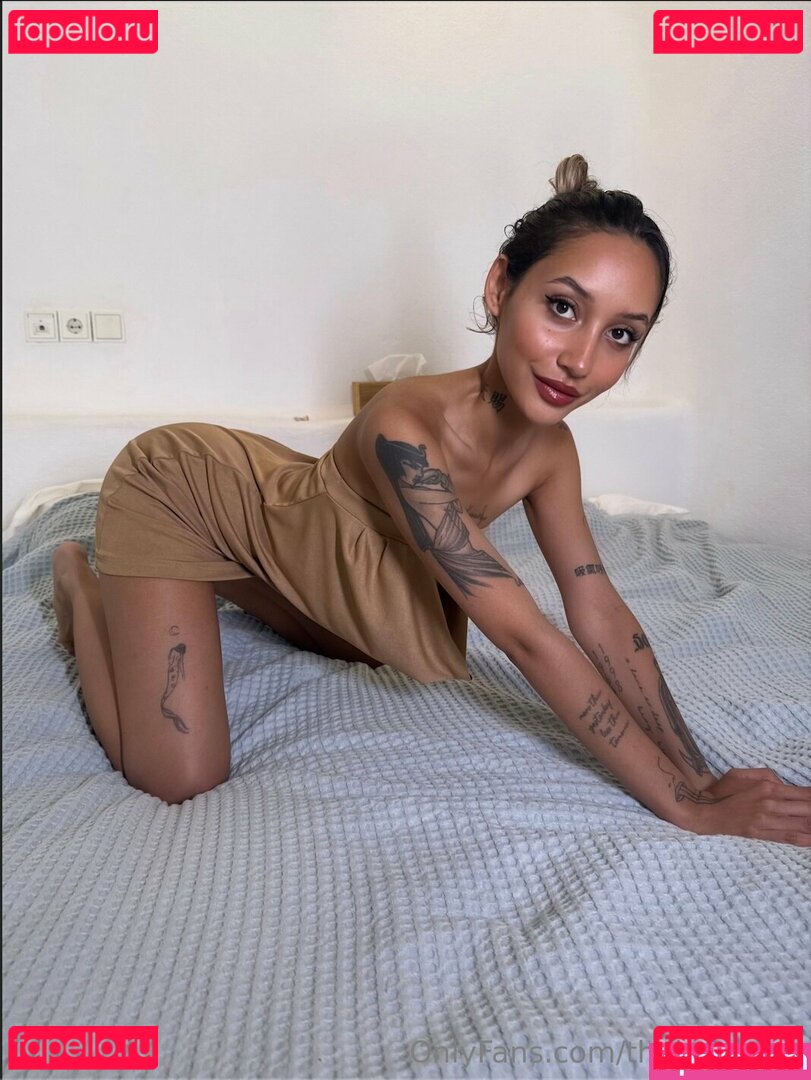 thelanarose Onlyfans Photo Gallery 