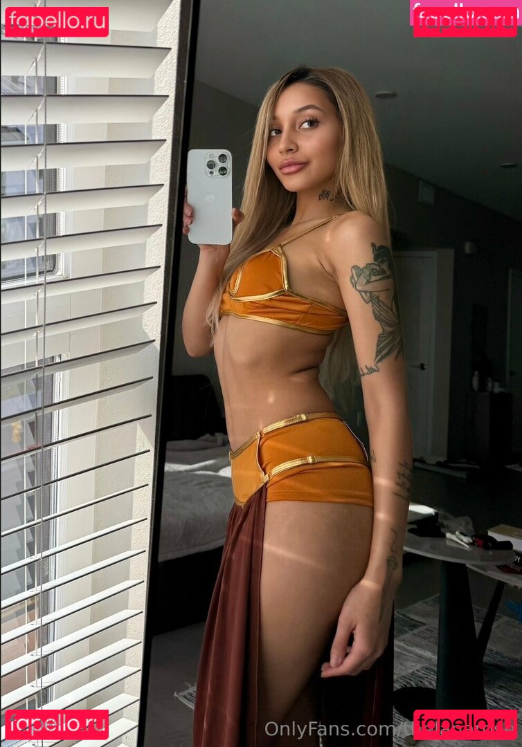 thelanarose Onlyfans Photo Gallery 