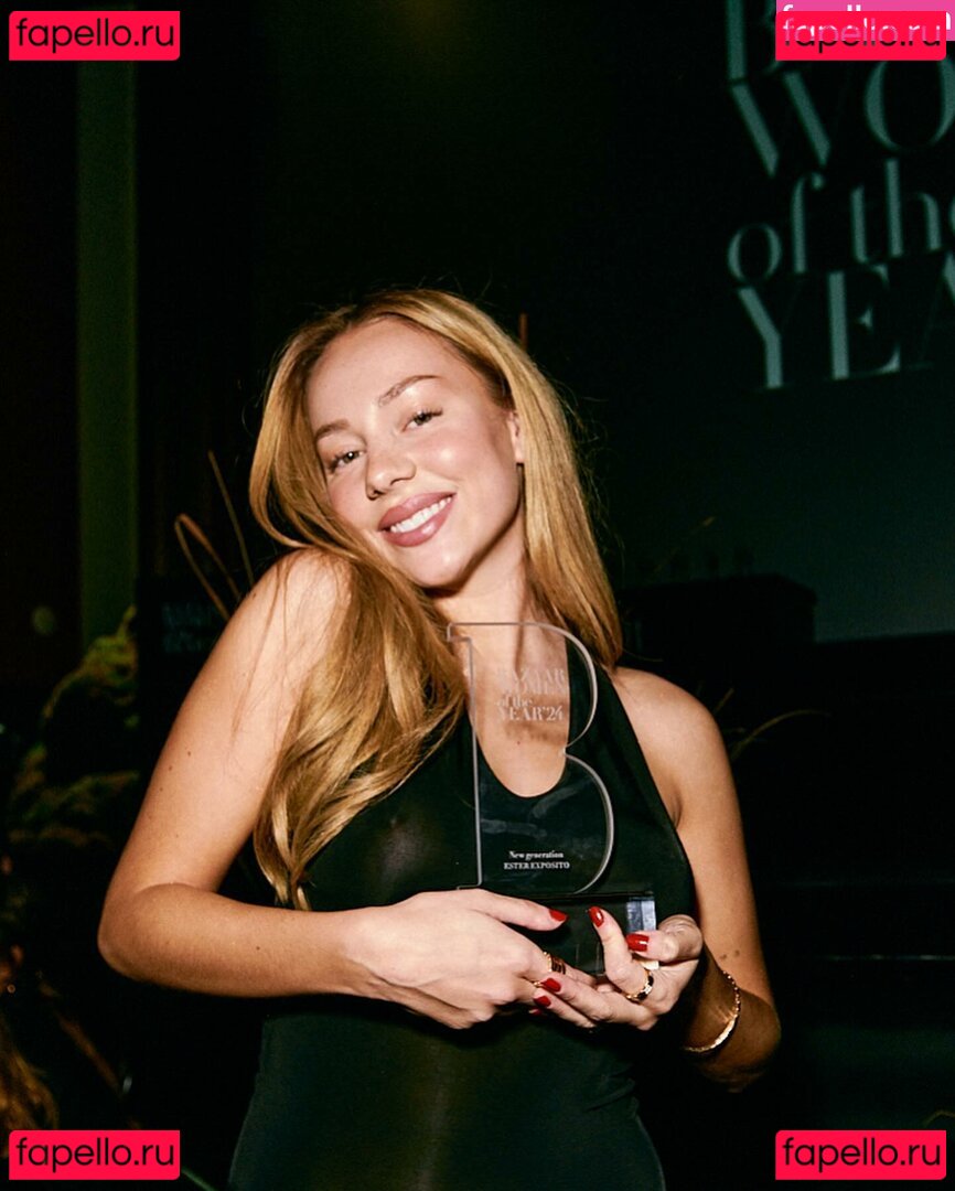 Ester Exposito / ester_exposito Onlyfans Photo Gallery 