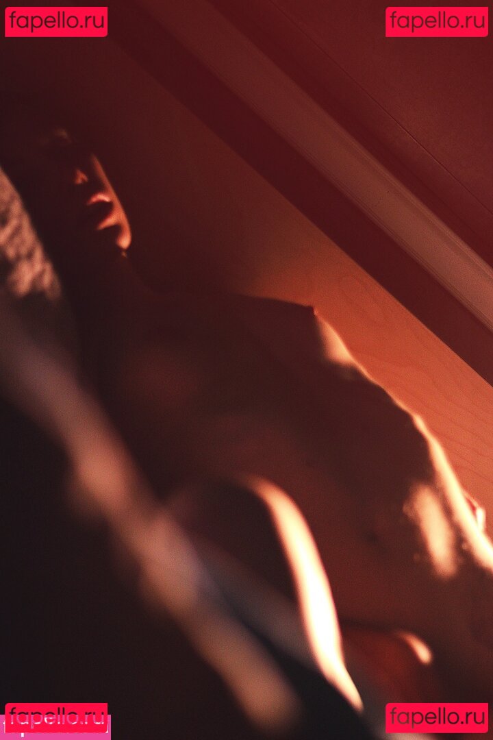 Opiette / weave Onlyfans Photo Gallery 