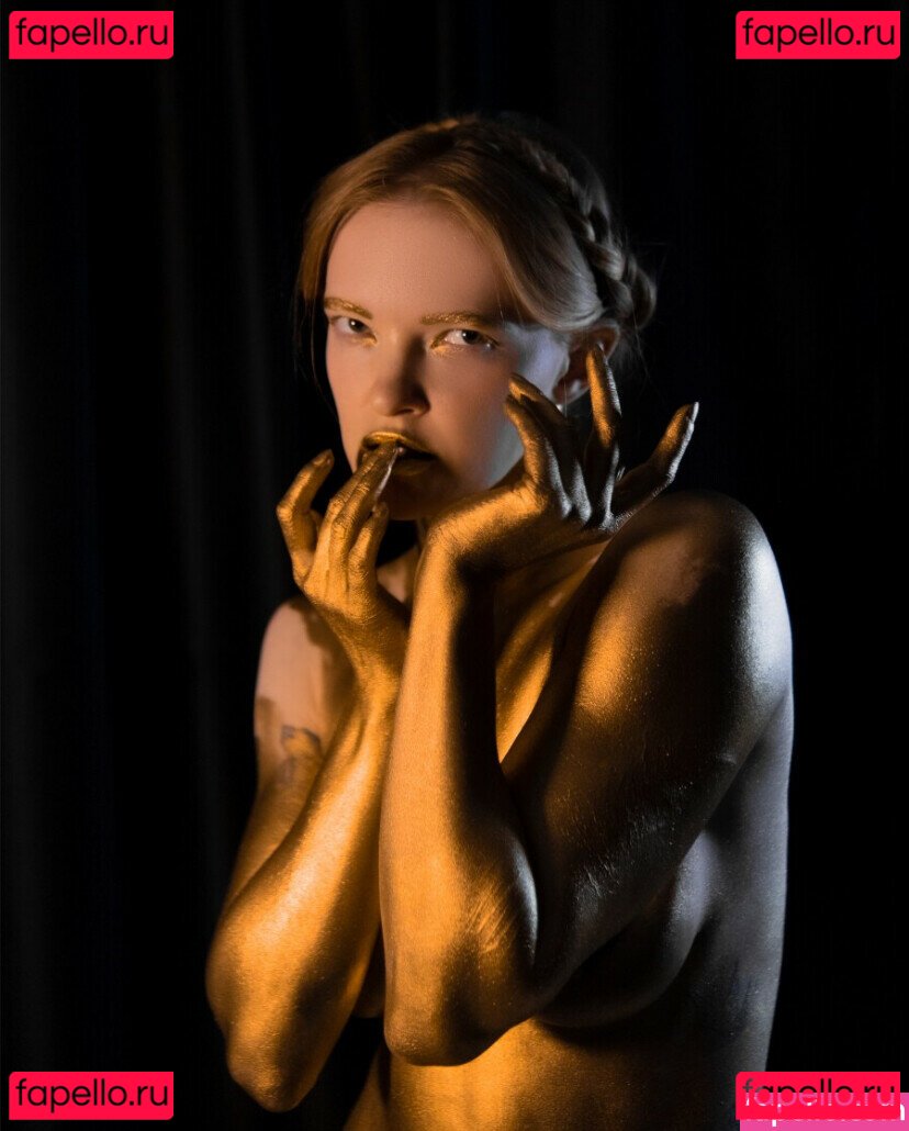 alexx_from_siberia / Onlyfans Photo Gallery 