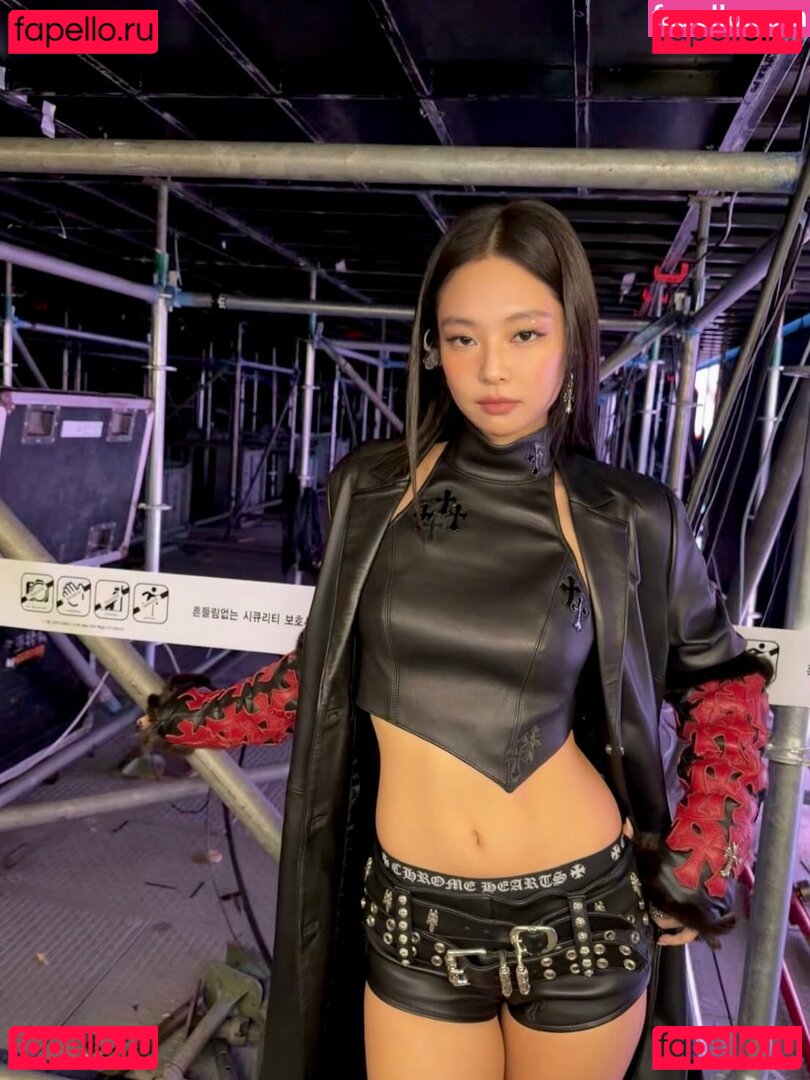 Jennierubyjane Onlyfans Photo Gallery 