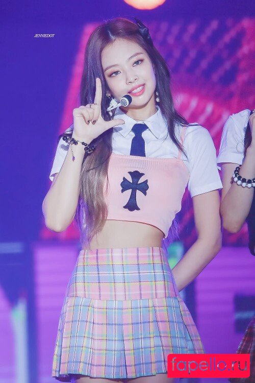 Jennierubyjane Nude Onlyfans Photo 7