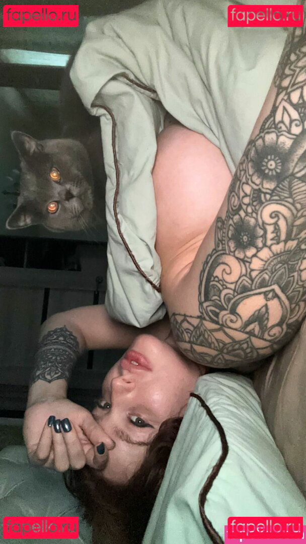 Olga Voronina / hell_voron Onlyfans Photo Gallery 