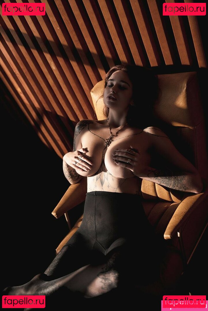 Olga Voronina / hell_voron Onlyfans Photo Gallery 