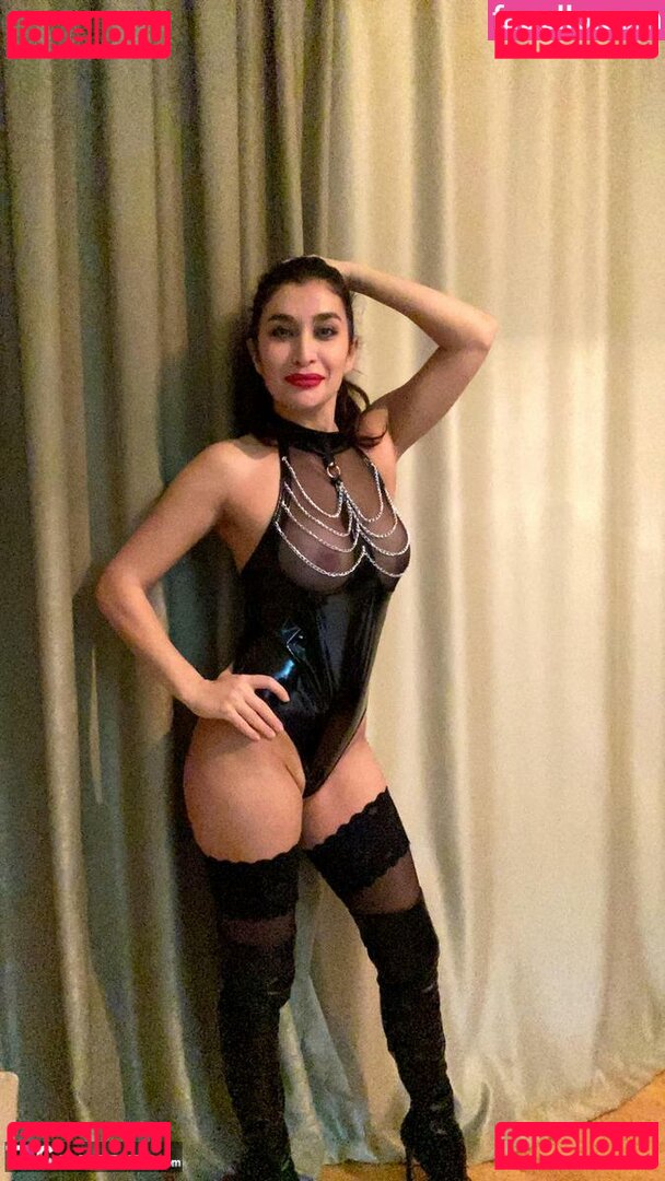 Alina 24 Onlyfans Photo Gallery 