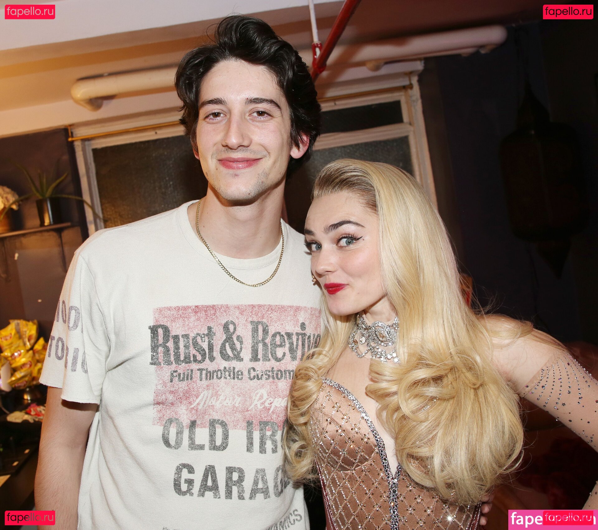 Meg Donnelly / megdonnelly Onlyfans Photo Gallery 