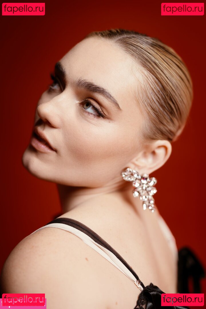 Meg Donnelly / megdonnelly Onlyfans Photo Gallery 