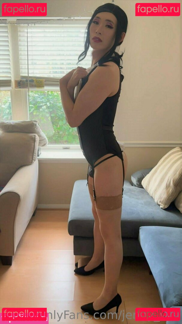 Jenny Wei / https: / jenny_wei / jennyywei Onlyfans Photo Gallery 