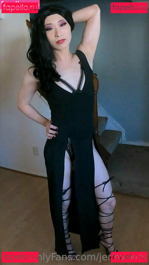 Jenny Wei / https: / jenny_wei / jennyywei Onlyfans Photo Gallery 