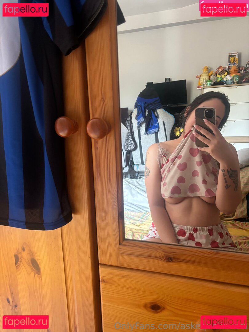 askequellavera Onlyfans Photo Gallery 