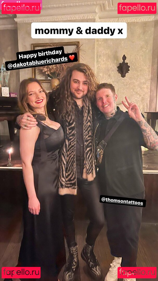 Dakota Blue Richards / dakotabluerichards Onlyfans Photo Gallery 