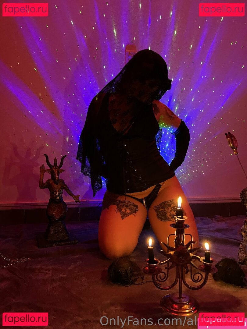 alexa4_art / alexa_artt Onlyfans Photo Gallery 