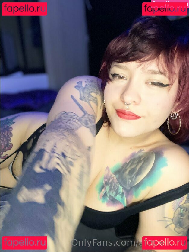 alexa4_art / alexa_artt Onlyfans Photo Gallery 