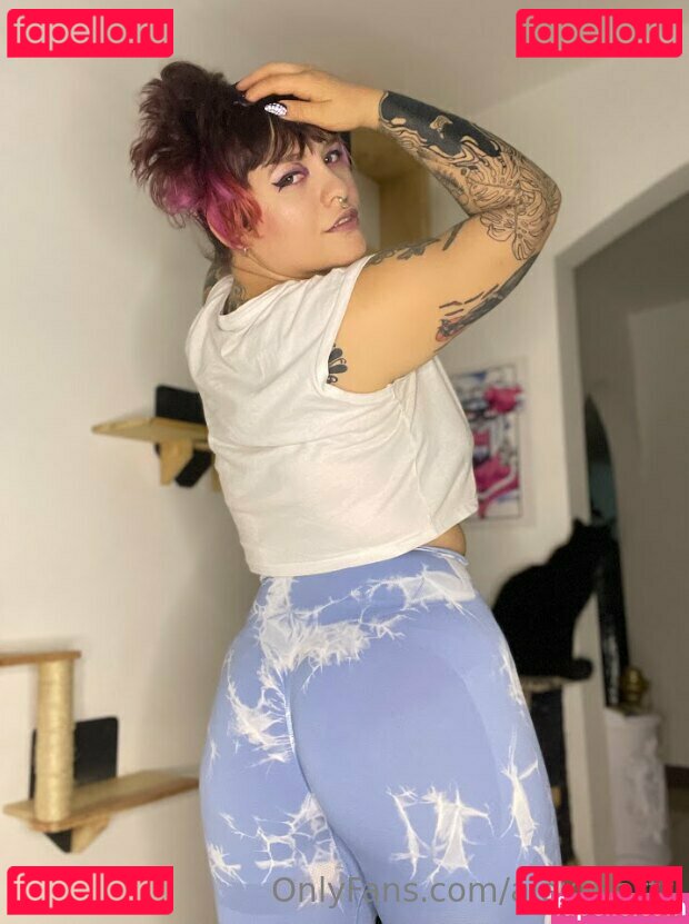 alexa4_art / alexa_artt Onlyfans Photo Gallery 