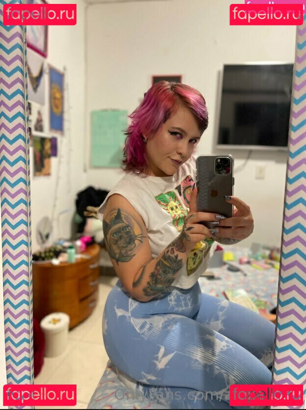 alexa4_art / alexa_artt Onlyfans Photo Gallery 