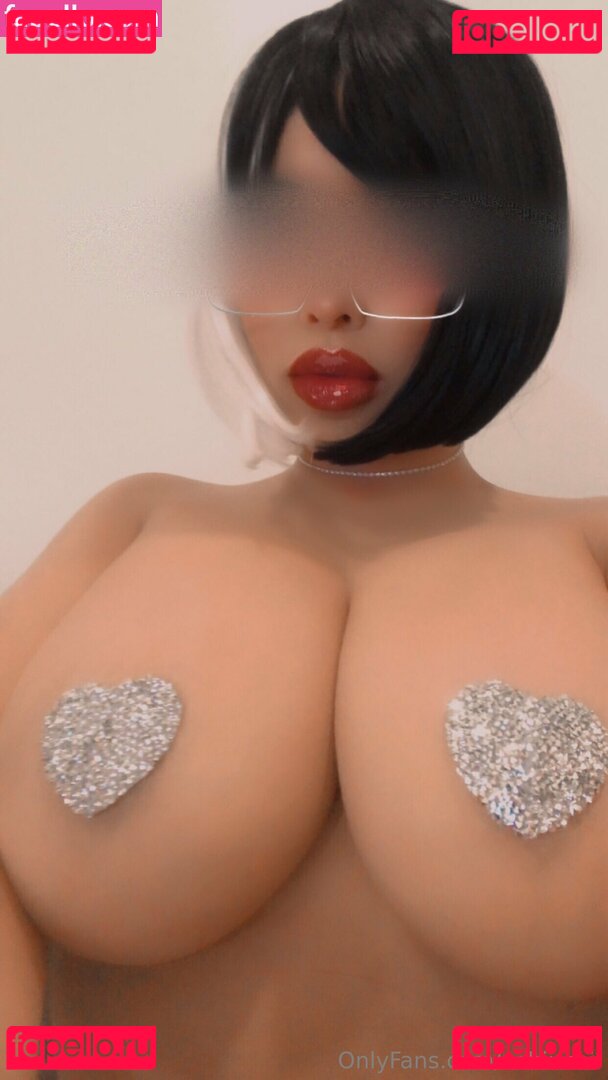 Alexandra Uchi / alexandra.uchi / uchiuchii Onlyfans Photo Gallery 