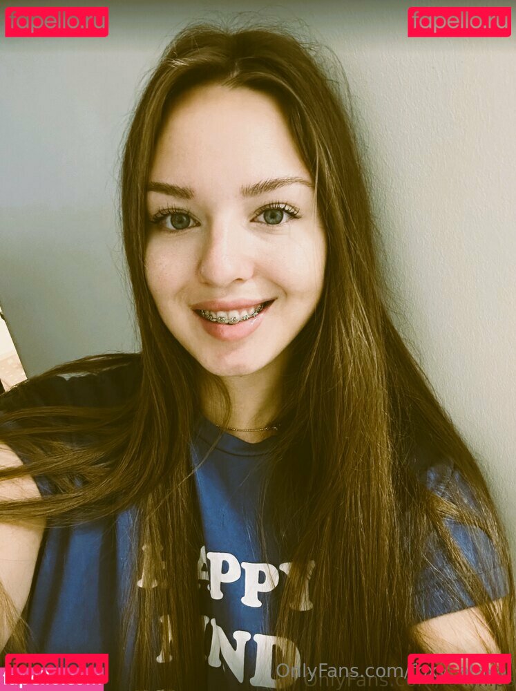 foxy_alexa / foxyalexx Onlyfans Photo Gallery 