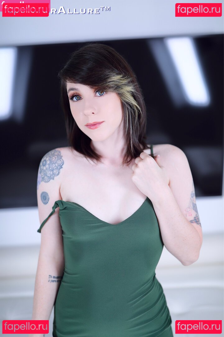 AphiaDeMieuxMFC / Aphiademieux / aphiadm Onlyfans Photo Gallery 