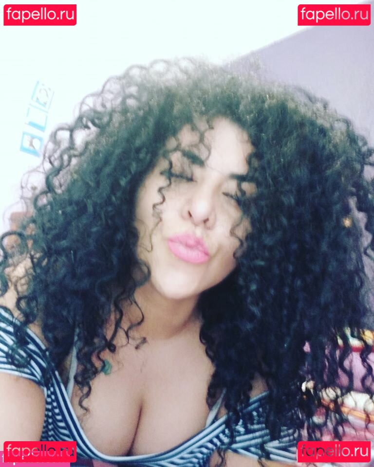 antonel_chinita / antonelaroccuzzo / antonella_chinita Nude Onlyfans Photo 5