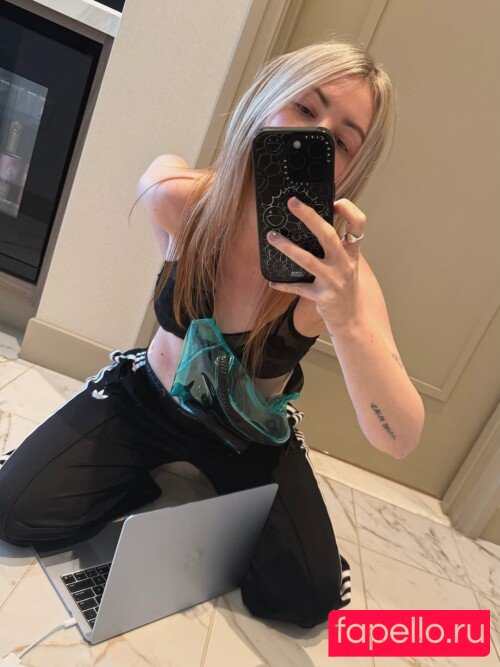 Alison Wonderland / alison_wonderland / amberlee_solidifiedsunshine / awonderland Nude Onlyfans Photo 7
