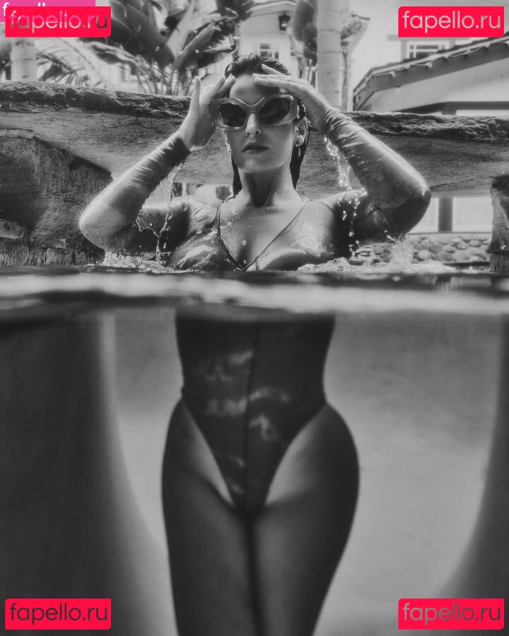 Lasirena69 / lasirena69_ Onlyfans Photo Gallery 