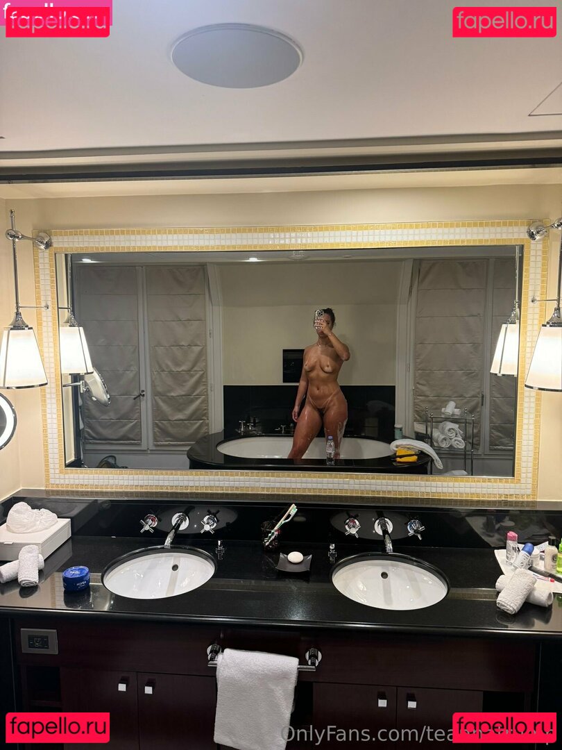 itsteannatrump / teannatrump Onlyfans Photo Gallery 