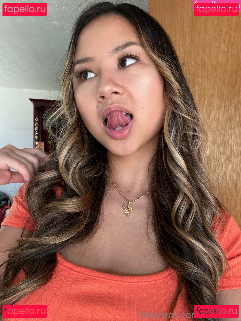 Ilykarma / joann.eee Onlyfans Photo Gallery 