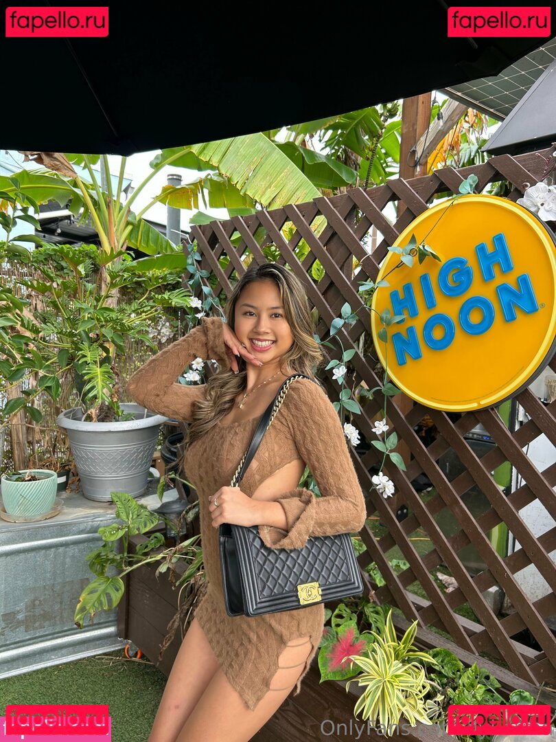 Ilykarma / joann.eee Onlyfans Photo Gallery 