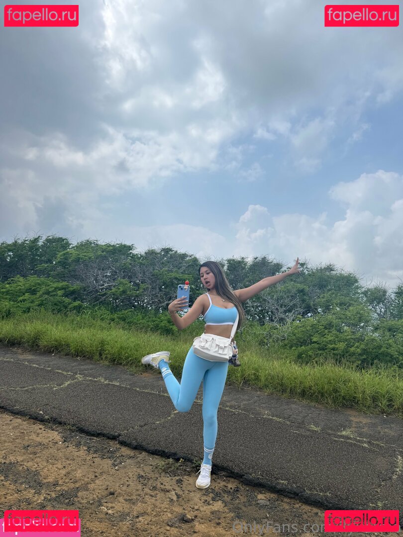 Ilykarma / joann.eee Onlyfans Photo Gallery 