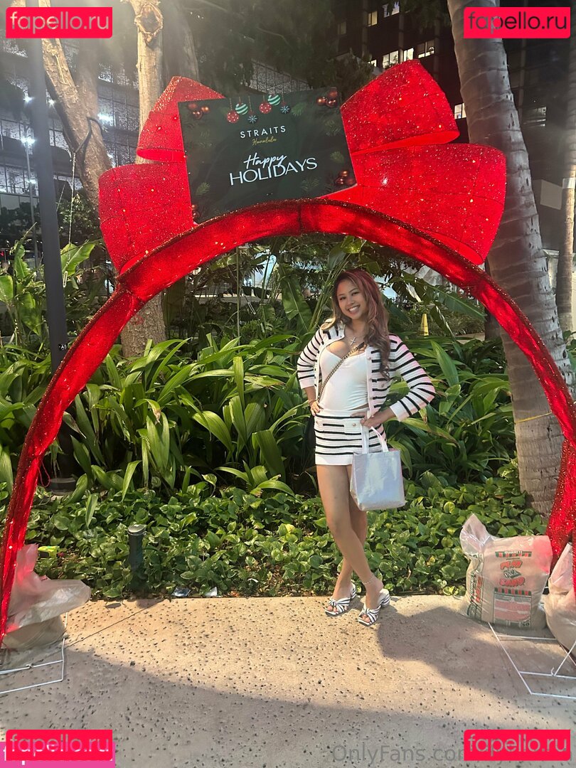 Ilykarma / joann.eee Onlyfans Photo Gallery 