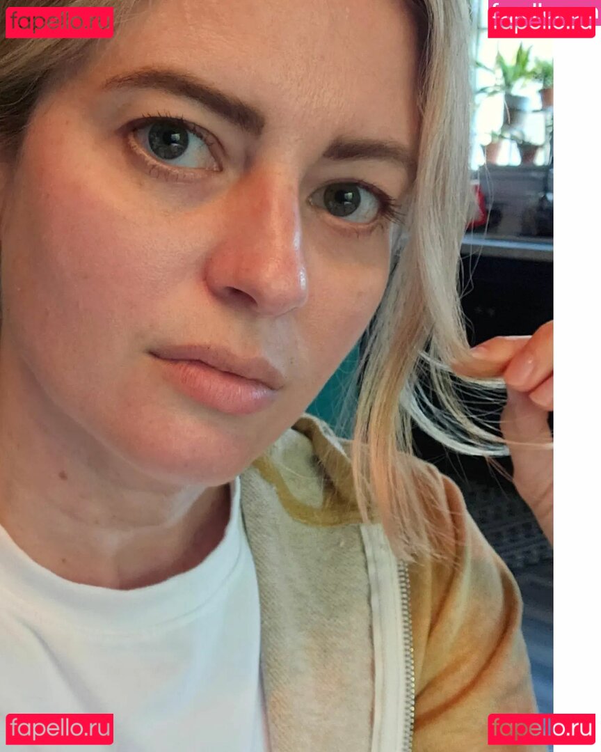 Elyse Willems / elysewillems Onlyfans Photo Gallery 