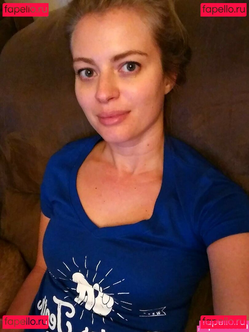 Elyse Willems / elysewillems Onlyfans Photo Gallery 