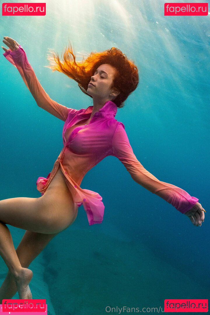 ivy_eros / ivyeros / ivyyyeross Onlyfans Photo Gallery 