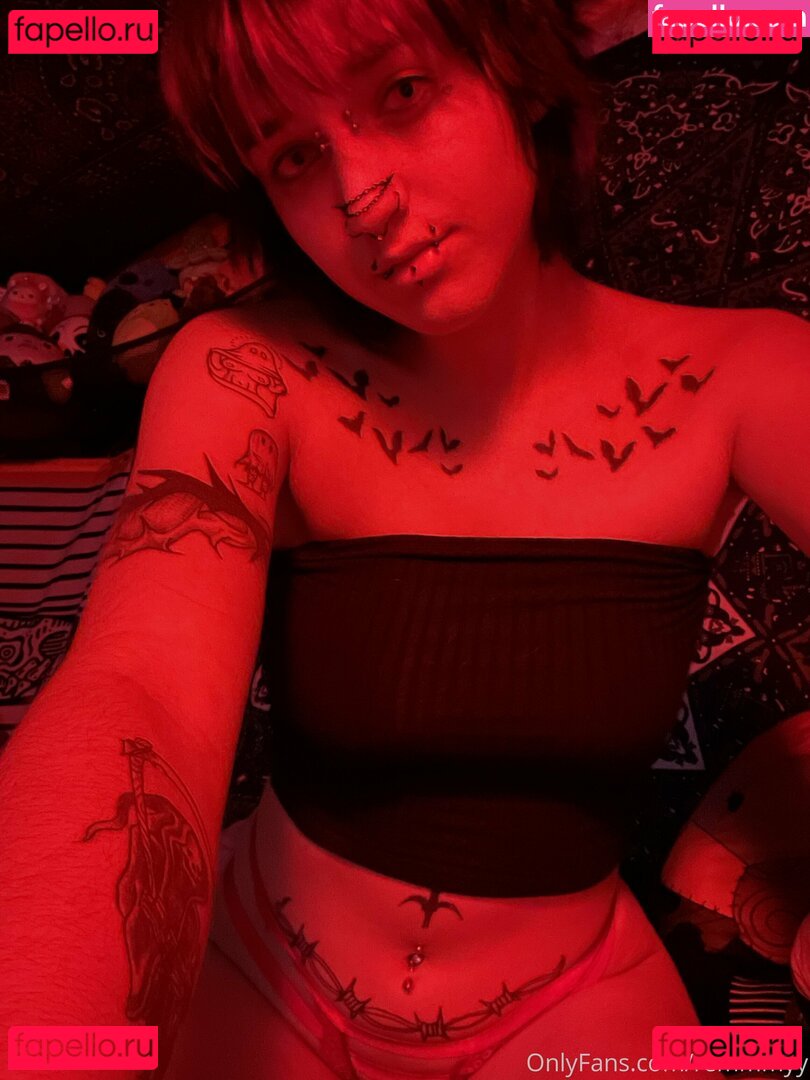 remmmyy / remmmyyy Onlyfans Photo Gallery 