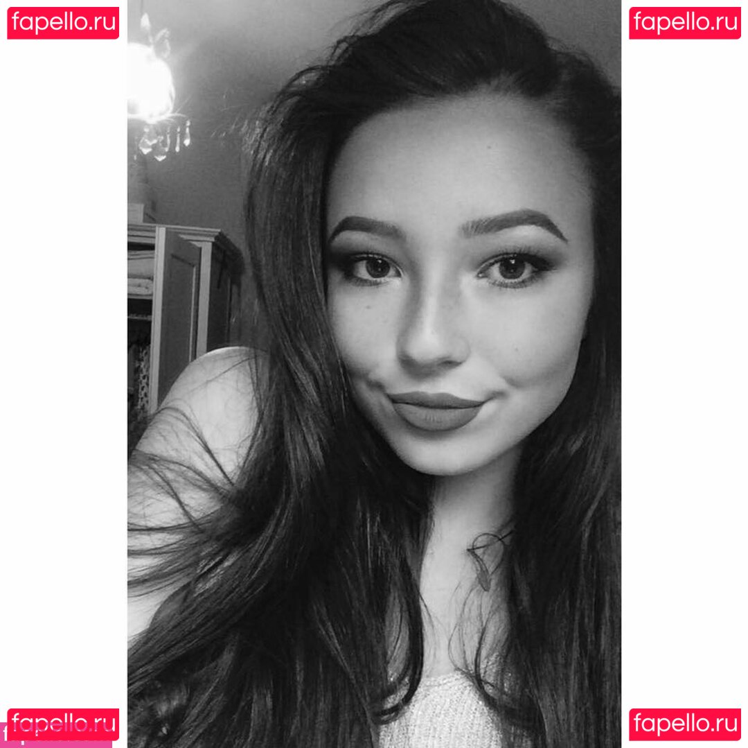 Lydia Harrison / _lydiaharrison / h.harrison Onlyfans Photo Gallery 