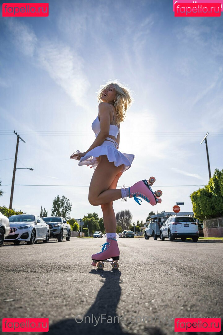 ivywolfesworld / ivywolfesworldxxx Onlyfans Photo Gallery 