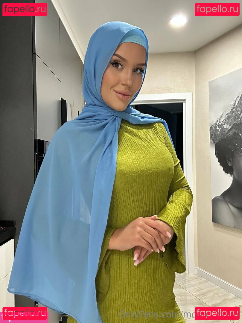 adelemoon / moon_adelin Onlyfans Photo Gallery 