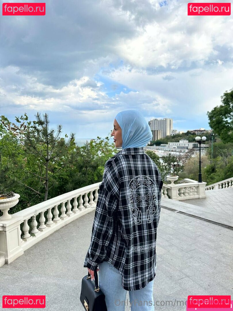 adelemoon / moon_adelin Onlyfans Photo Gallery 