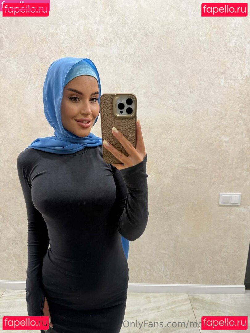 adelemoon / moon_adelin Onlyfans Photo Gallery 