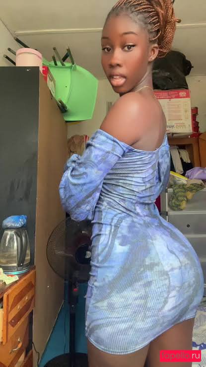 Slim Busty Nude Onlyfans Photo 37