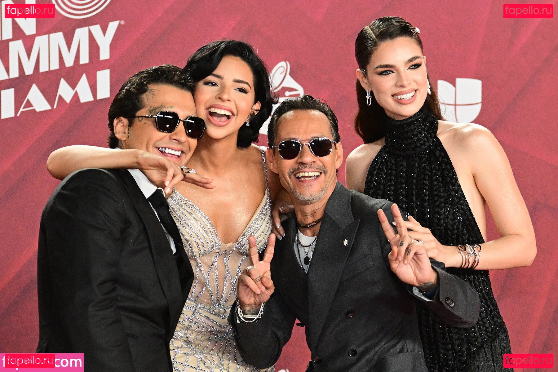 Angela Aguila / Arsmate / angela_aguilar_ Onlyfans Photo Gallery 