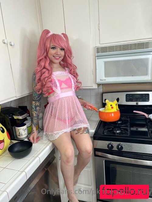Pkmnmasterholly Nude Onlyfans Photo 46