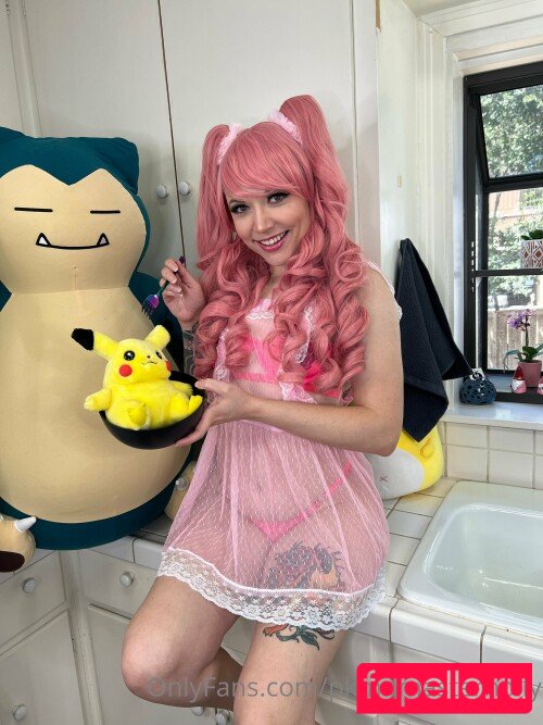 Pkmnmasterholly Nude Onlyfans Photo 47