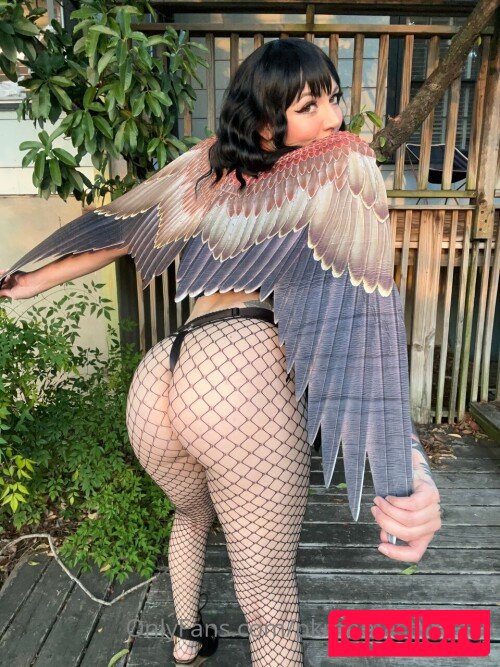 Pkmnmasterholly Nude Onlyfans Photo 31