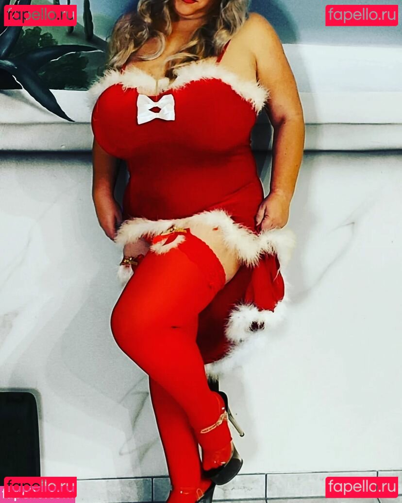 Lina Melina Sparks / LinaMelSparks / lina.melina.sparks / linamelinasparks Onlyfans Photo Gallery 