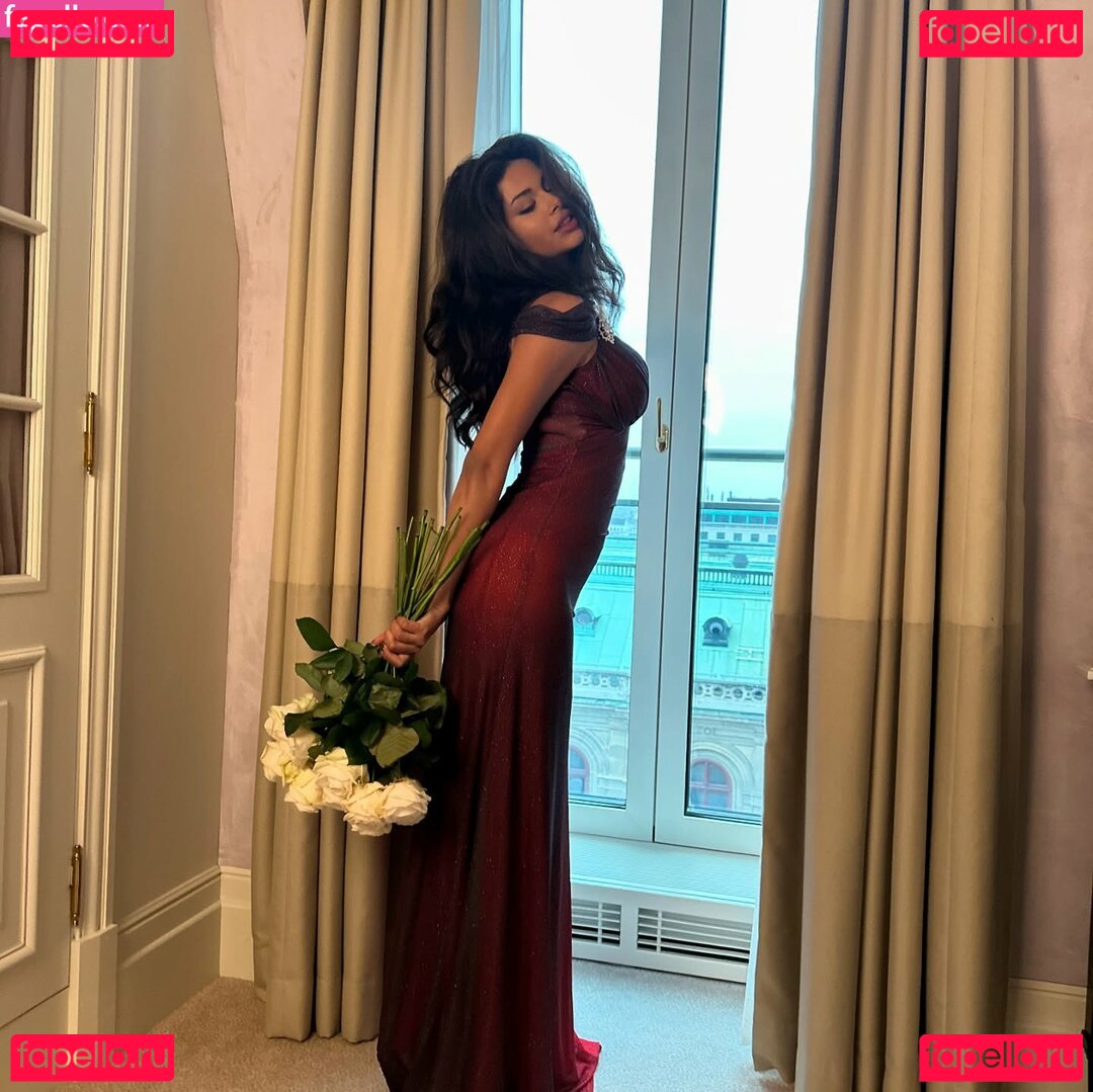 Koko Angel / kokoilsanker / therealhotcoco Onlyfans Photo Gallery 